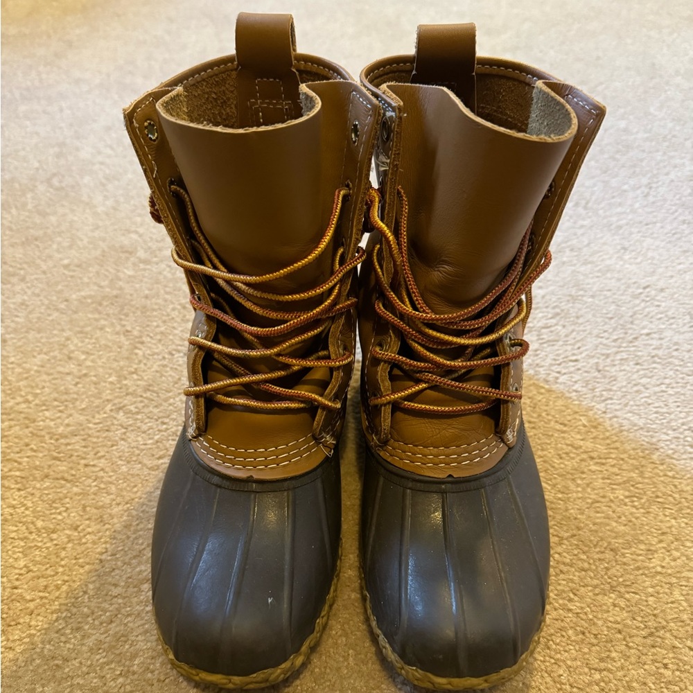 AUTHENTIC Bean Boots by L.L. Bean 8” Size 8